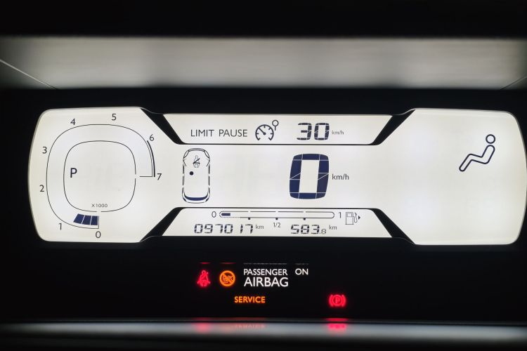 Citroen C4 PICASSO 2016 صورة سيارة #8