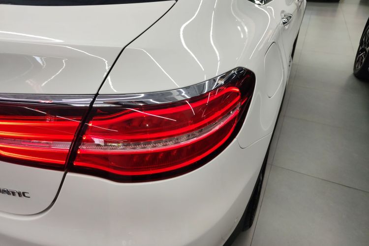 Mercedes-Benz GLC Coupe 2019 car image #8