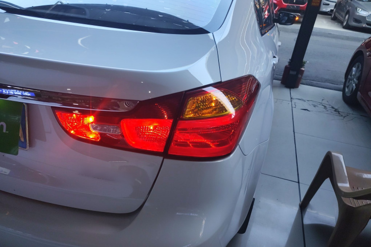 Kia K3 2015 #8 Kia K3 2015 car image #8