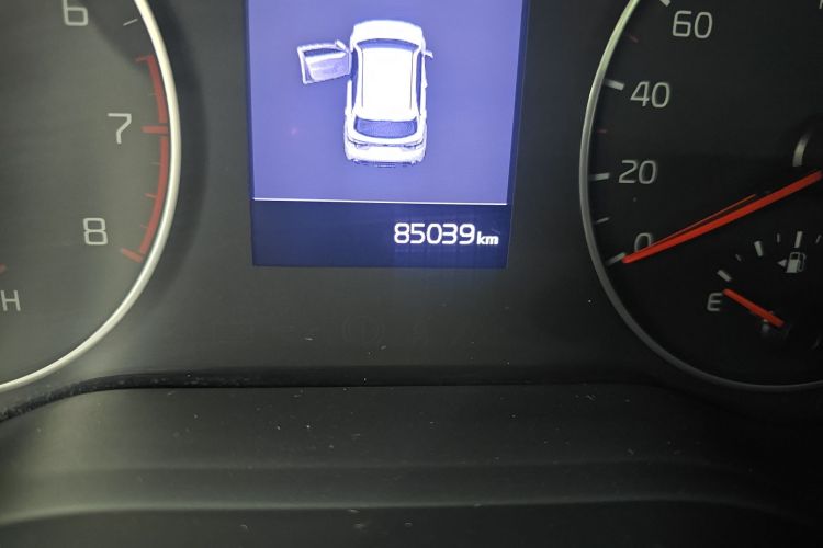 Kia Rio Cross 2018 صورة سيارة #8