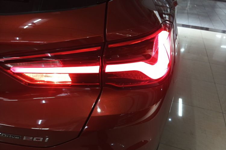 BMW X2 2019 #8 BMW X2 2019 car image #8