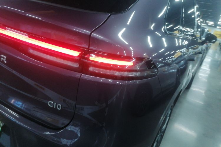 零跑汽车 零跑C10 2025 汽车图片 #8