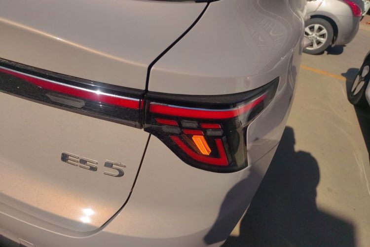 MG ES5 2024 #8 MG ES5 2024 car image #8