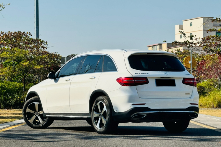 Mercedes-Benz GLC Class 2019 #8 Mercedes-Benz GLC Class 2019 car image #8