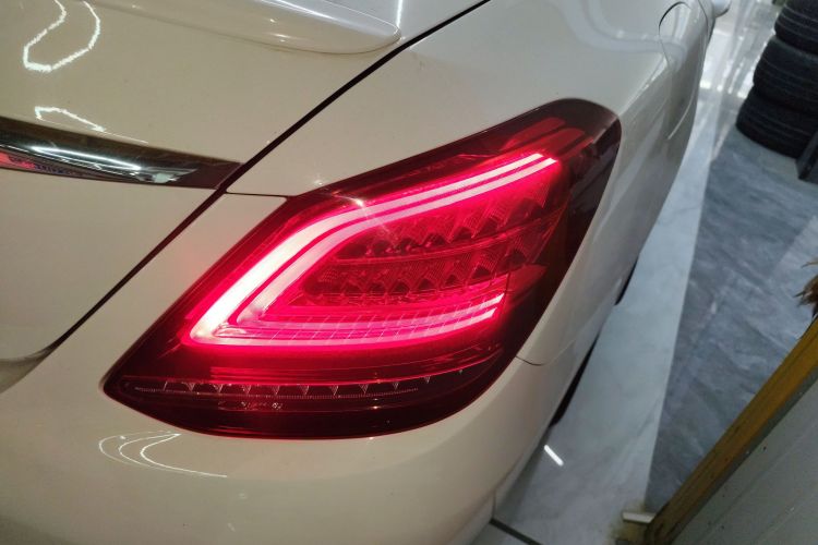 Mercedes-Benz C Class 2021 car image #8