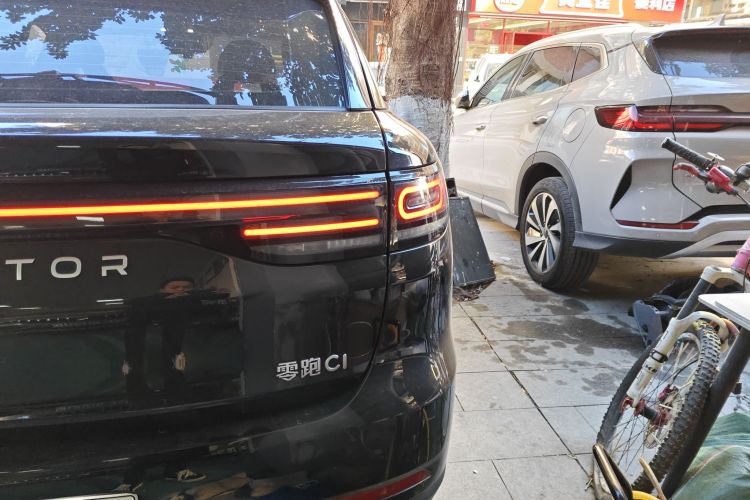 零跑汽车 零跑C11 2023 汽车图片 #8