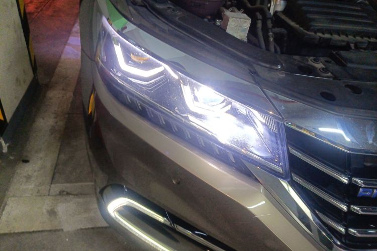 Volkswagen Passat New Energy 2019 #8 Volkswagen Passat New Energy 2019 صورة سيارة #8