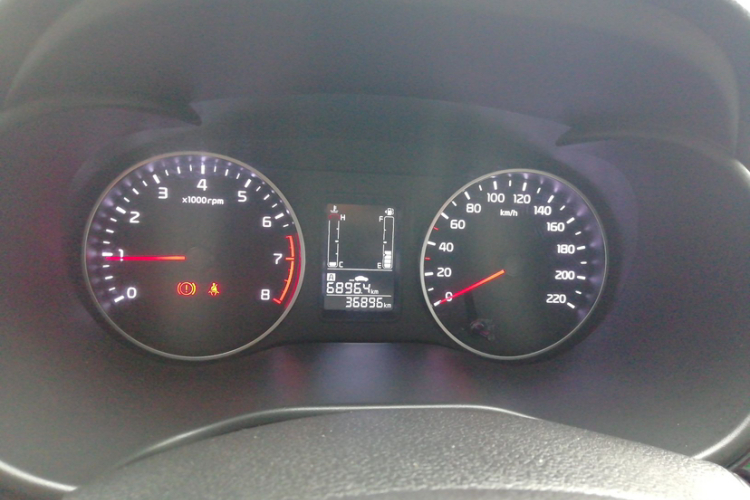 Kia Pegas 2020 imagem de carro #8