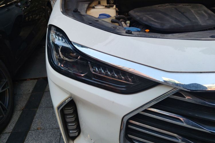 X70 PLUS 2020 #8 X70 PLUS 2020 car image #8