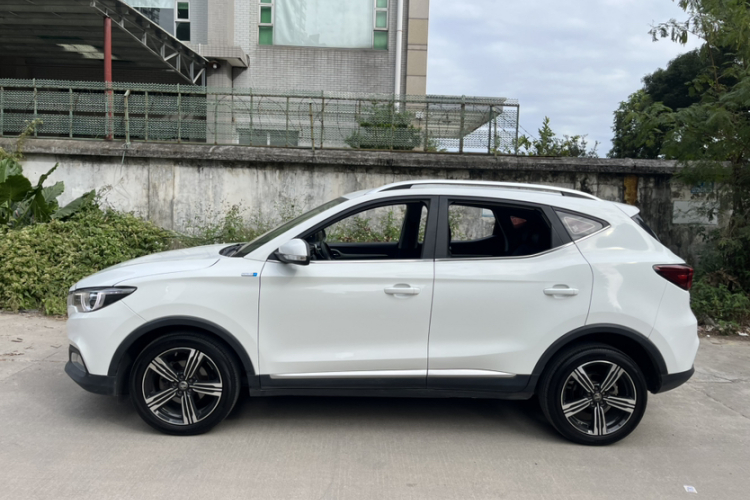 MG ZS 2018 car image #8