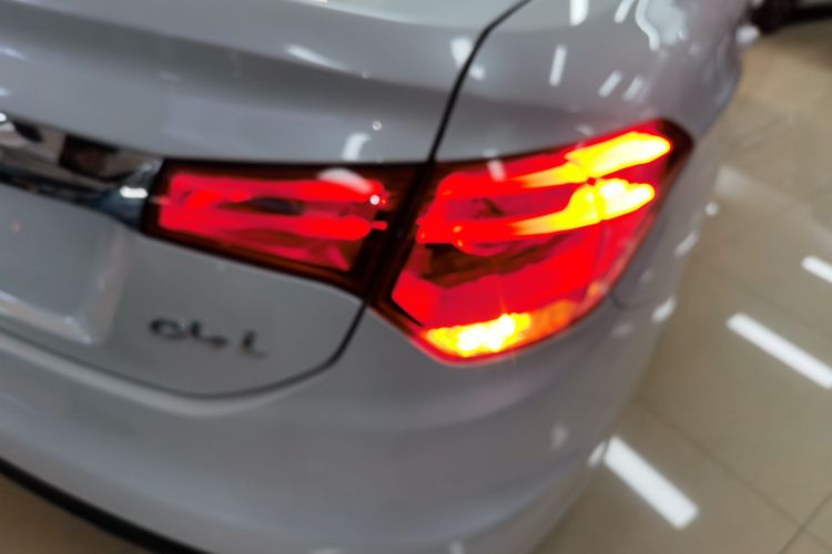 Citroen C4L 2016 صورة سيارة #8