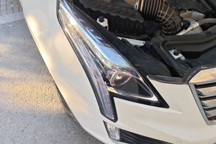 Volkswagen 2018 car image #8