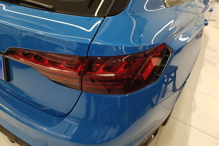 Audi RS 4 2021 #8 Audi RS 4 2021 image de voiture #8