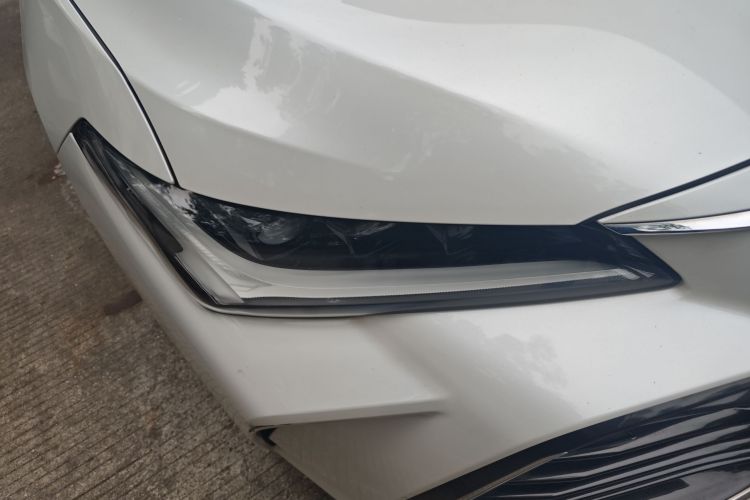 Toyota Avalon 2023 car image #8