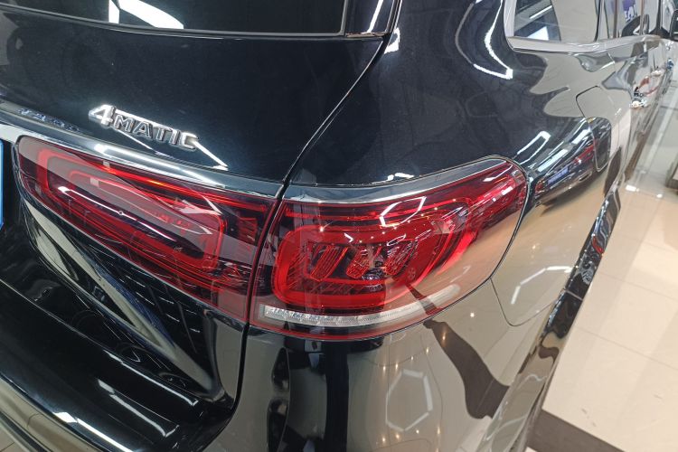 Mercedes-Benz GLS Class 2021 car image #8