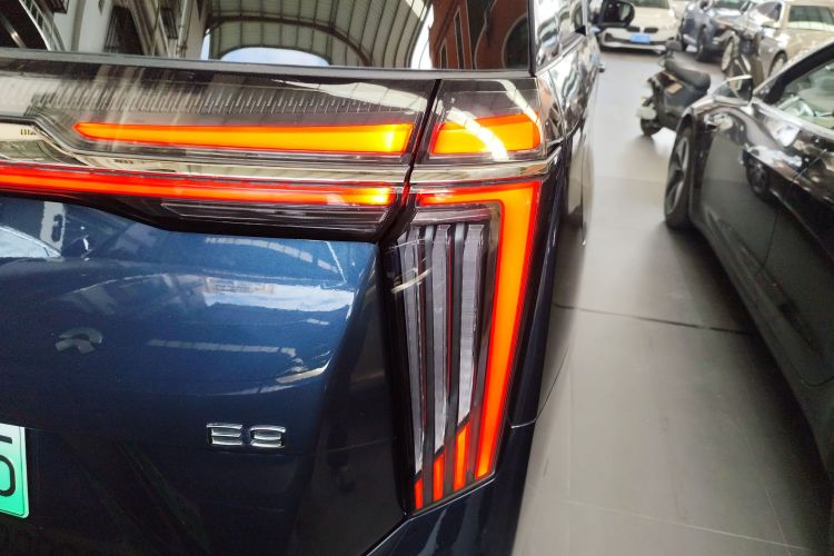 GAC Trumpchi E9 2024 imagem de carro #8