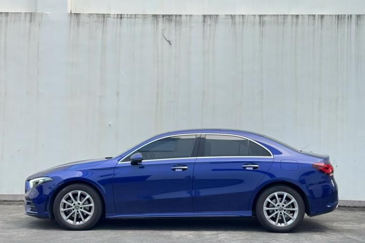 Mercedes-Benz A Class 2021 #8 Mercedes-Benz A Class 2021 car image #8