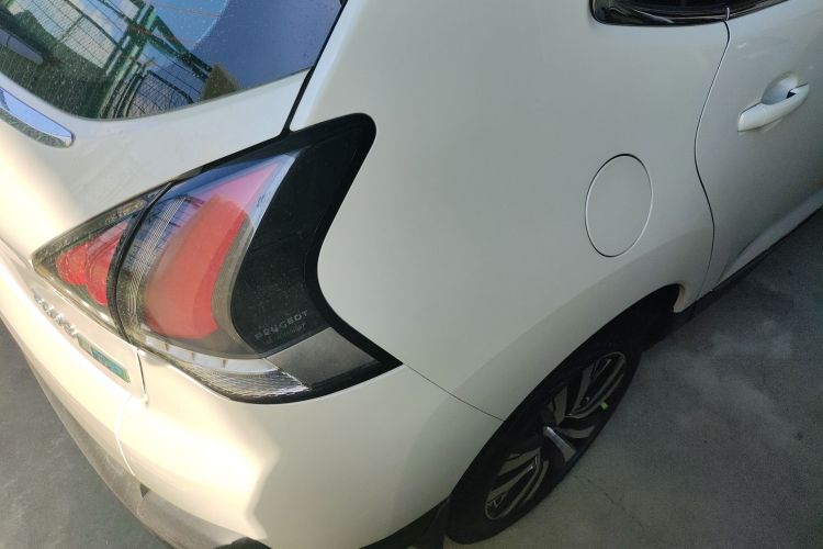 Peugeot 3008 2016 image de voiture #8