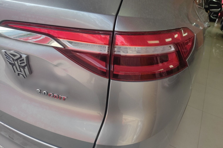Haval F7 2020 car image #8