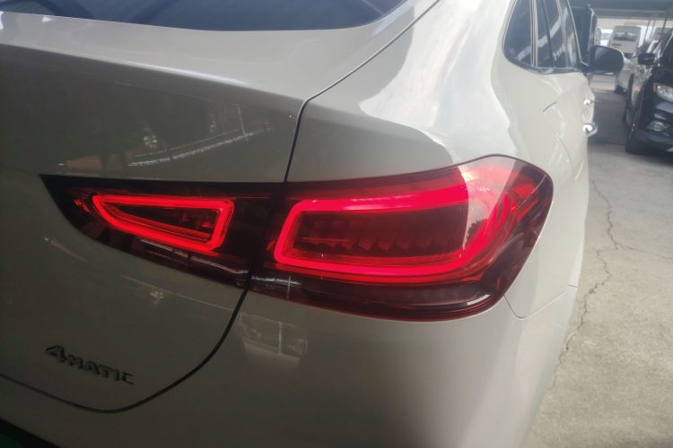 Mercedes-Benz GLE Class New Energy 2021 #8 Mercedes-Benz GLE Class New Energy 2021 car image #8