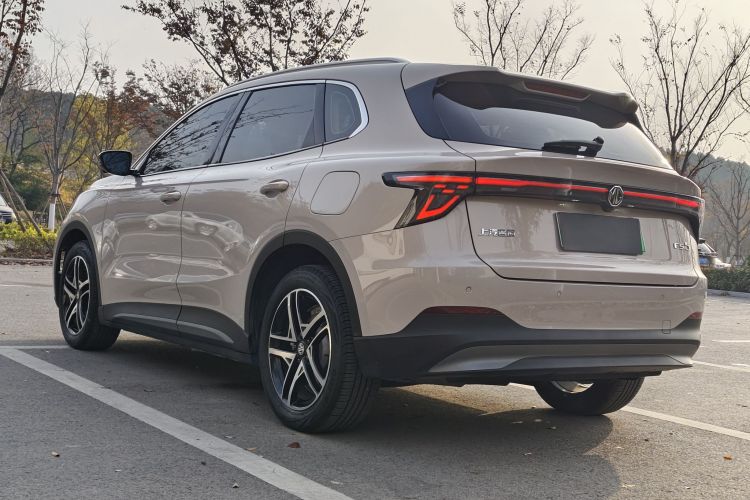 MG ES5 2024 #8 MG ES5 2024 car image #8