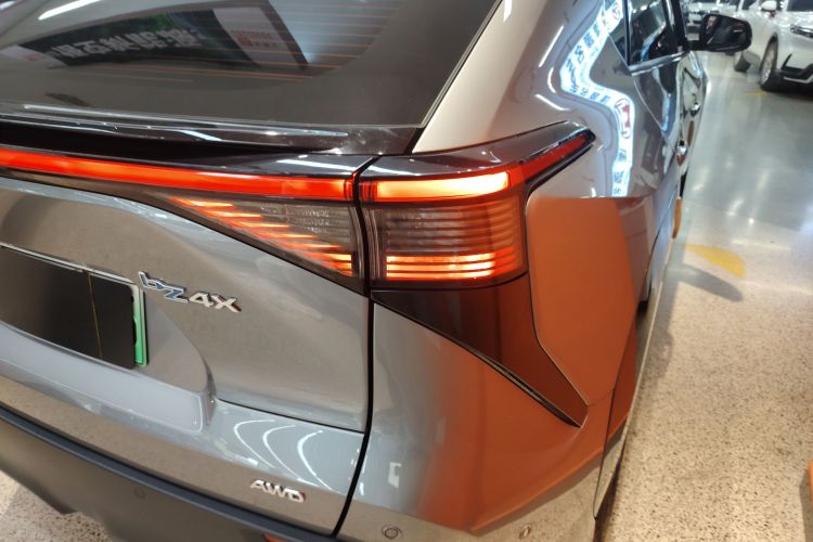 Toyota bZ4X 2022 #8 Toyota bZ4X 2022 immagine di auto #8