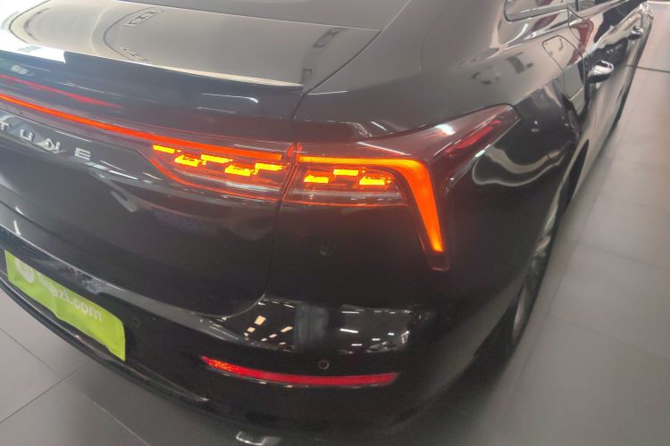 2024 immagine di auto #8