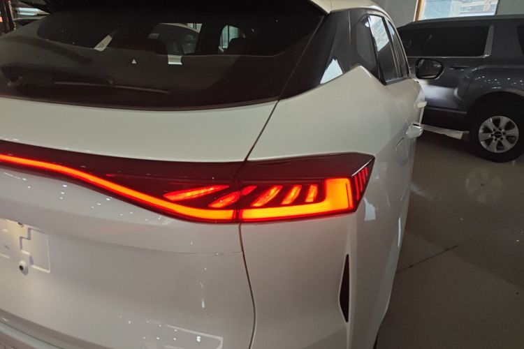 Changan UNI-Z PHEV 2025 #8 Changan UNI-Z PHEV 2025 immagine di auto #8