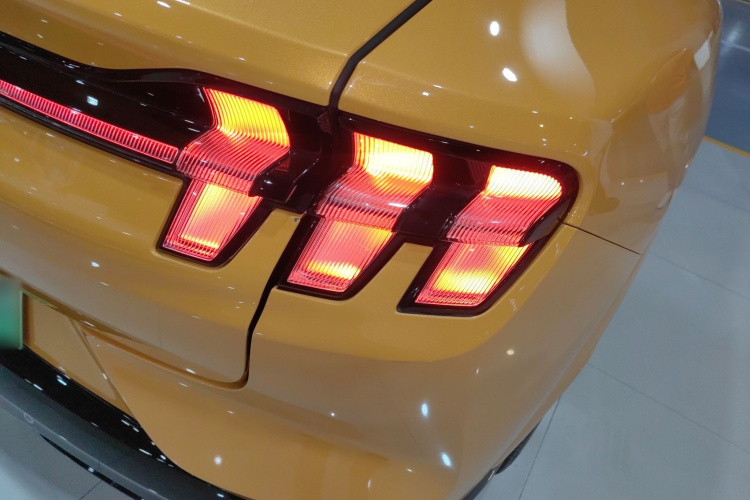 Ford Mustang Mach-E 2023 #8 Ford Mustang Mach-E 2023 immagine di auto #8