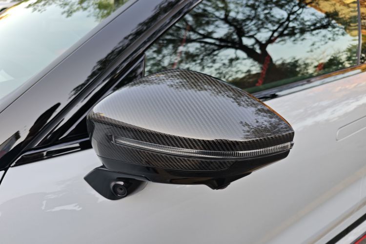 极氪 极氪001 FR 2025 汽车图片 #8