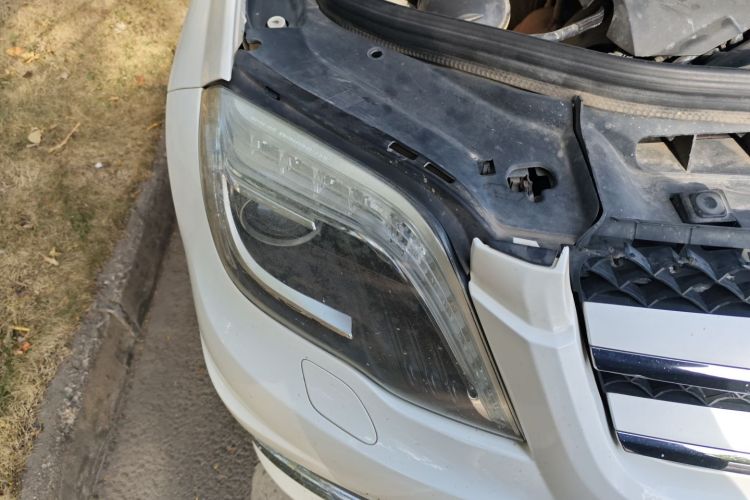 Mercedes-Benz GLK Class 2015 car image #8