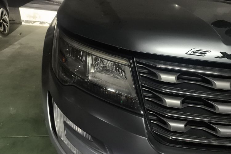 Ford Explorer (Imported) 2018 car image #8