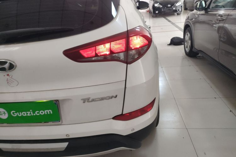 Hyundai Tucson 2018 #8 Hyundai Tucson 2018 car image #8