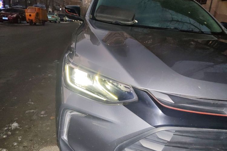 Chevrolet Tracker 2019 #8 Chevrolet Tracker 2019 car image #8