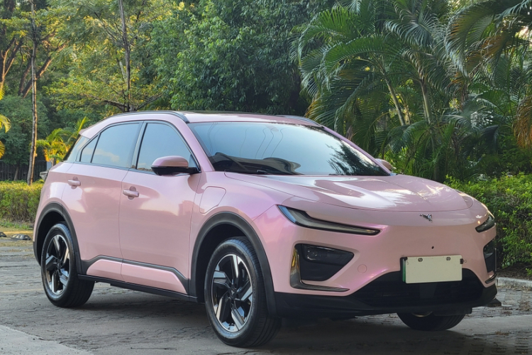 哪吒汽车 哪吒X 2024 #8 哪吒汽车 哪吒X 2024 汽车图片 #8