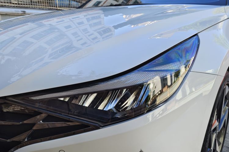 现代 伊兰特 2021 汽车图片 #8