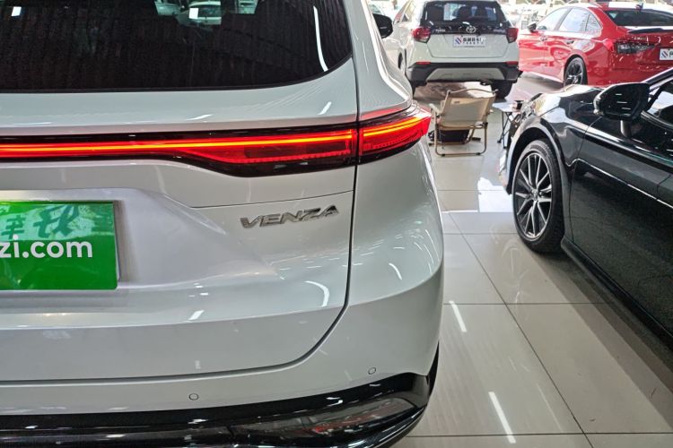 丰田 威飒 2024 汽车图片 #8