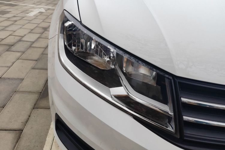 Santana 2020 car image #8