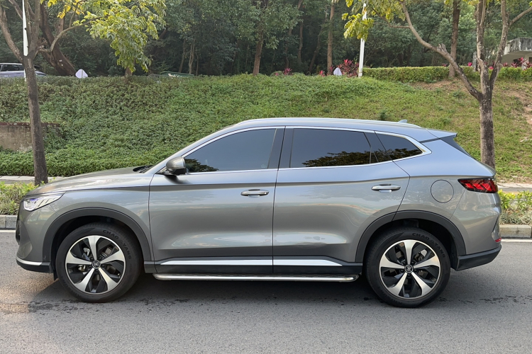 BYD Song Plus New Energy 2022 #8 BYD Song Plus New Energy 2022 car image #8