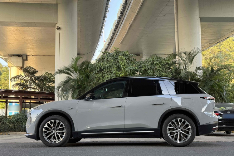 蔚来 蔚来ES6 2024 汽车图片 #8