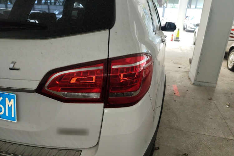 Haval H6 2016 #8 Haval H6 2016 car image #8