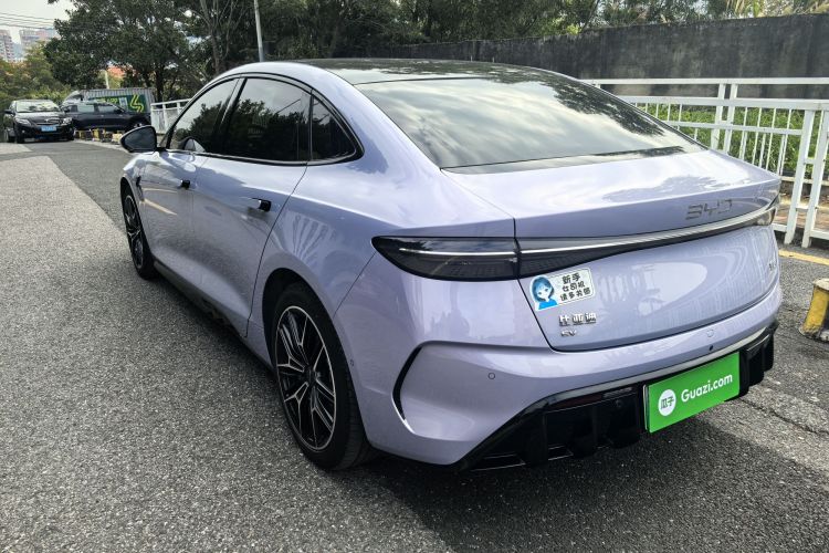 BYD Seal 2024 immagine di auto #8