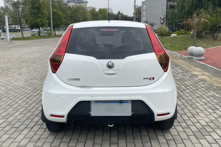MG 3 2016 car image #8