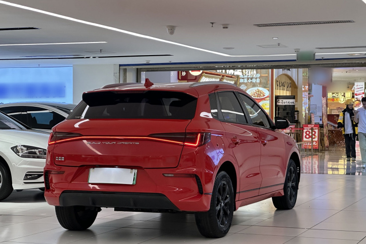 BYD e2 2020 изображение автомобиля #8