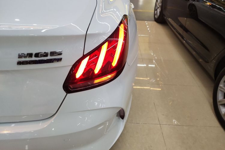 MG 5 2021 immagine di auto #8