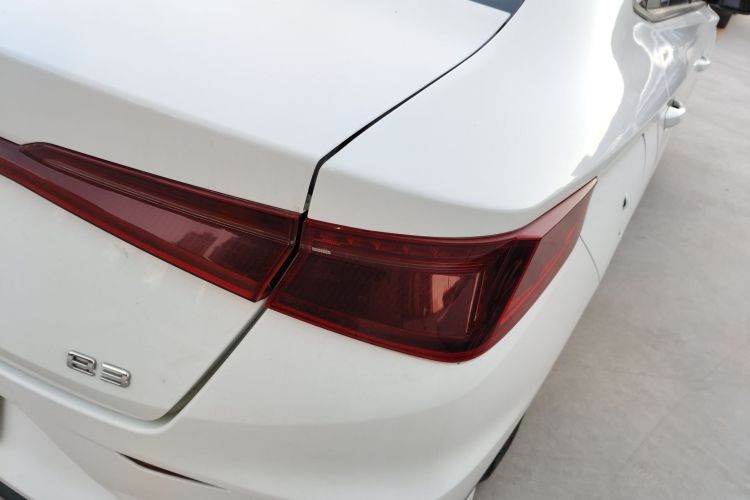 BYD e3 2020 #8 BYD e3 2020 car image #8