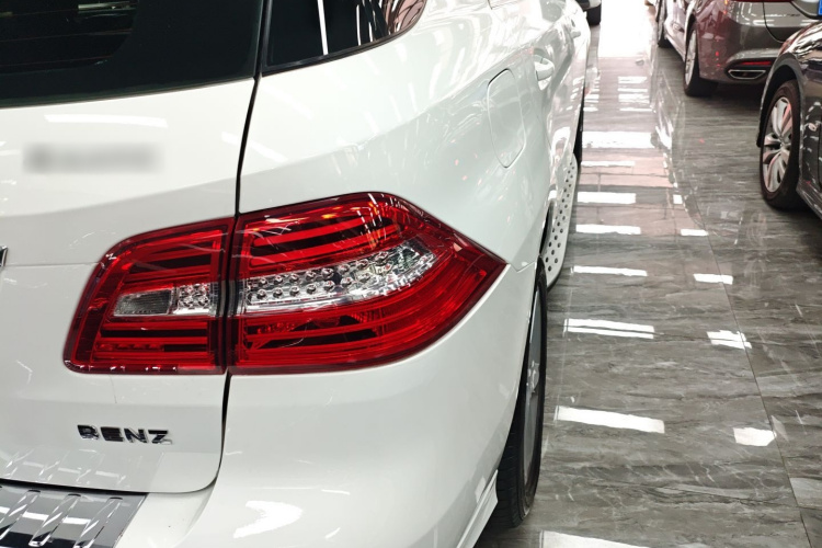 Mercedes-Benz M Class 2015 #8 Mercedes-Benz M Class 2015 car image #8