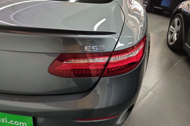 Mercedes-Benz E AMG 2021 صورة سيارة #8