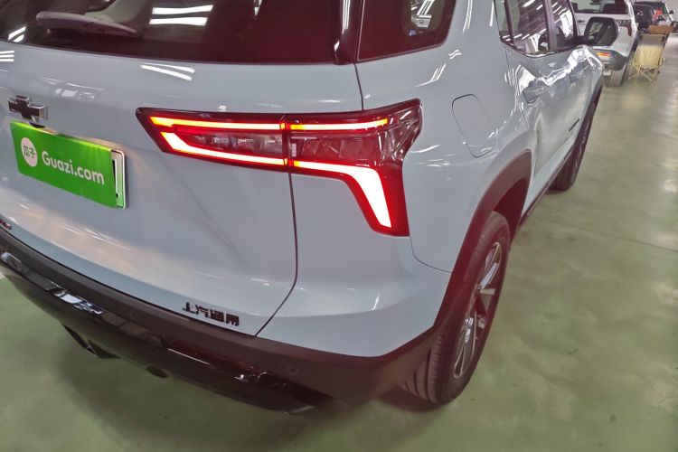 Chevrolet Equinox Plus 2025 #8 Chevrolet Equinox Plus 2025 car image #8