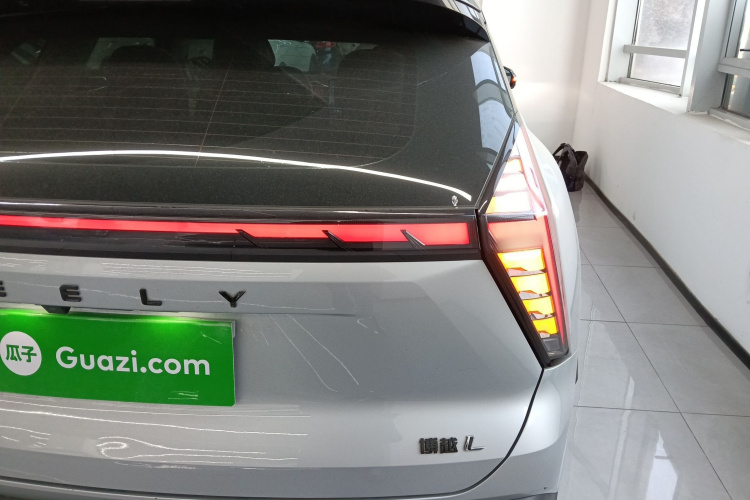 GEELY Boyue L 2022 car image #8